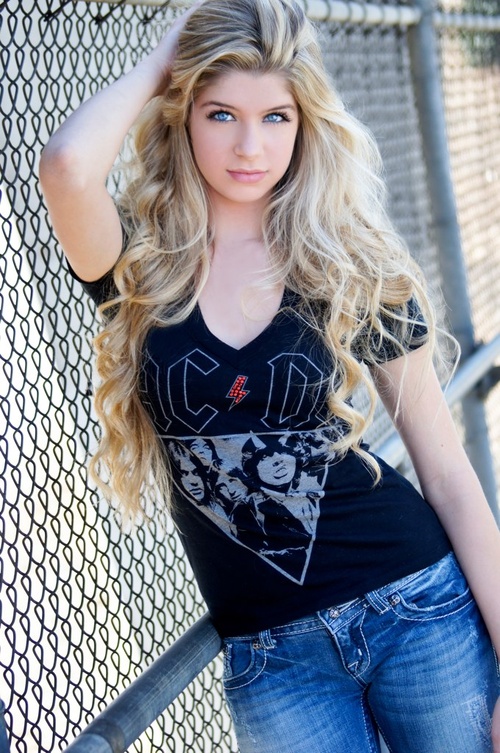 Alexandria allie deberry (born october 26, 1994) is an american teen actres...