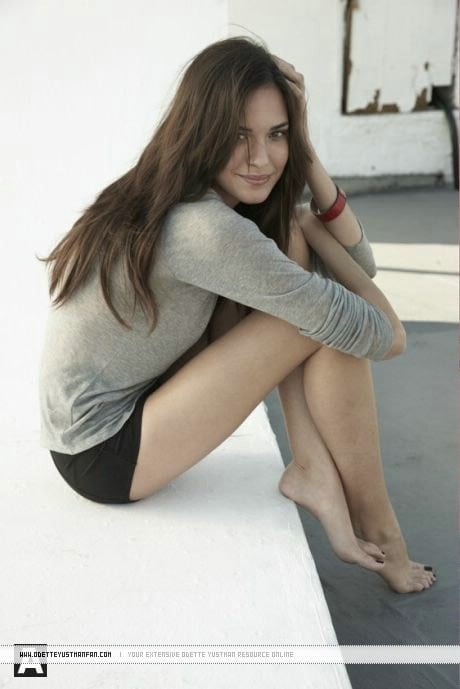 Photoshoot odette annable Odette Annable